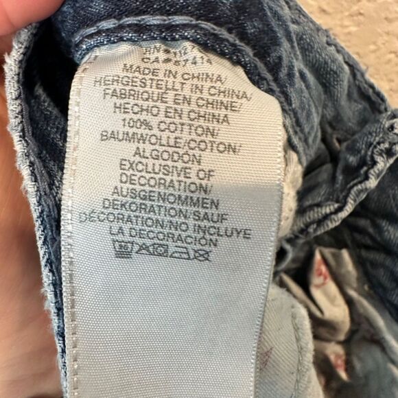 Men’s True Religion Slim Moto Style Distressed Jeans - Size 29 - EUC - Picture 7 of 7